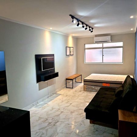 Appartement Lindo Kitnet Studio Completo E Aconchegante à Praia Grande  Extérieur photo